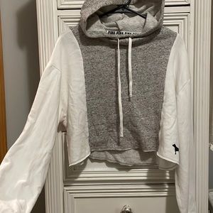 VS pink crop hoodie with drawstrings. Worn once